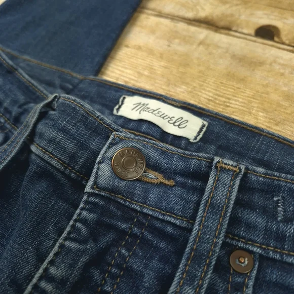 Madewell Women's Blue Jeans - Picture 5 of 5